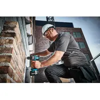 Ударная дрель-шуруповерт Makita HP001GD201, 2 АКБ (2,5 Ач) и ЗУ, в кейсе, 2500 об/мин, 39000 уд/мин