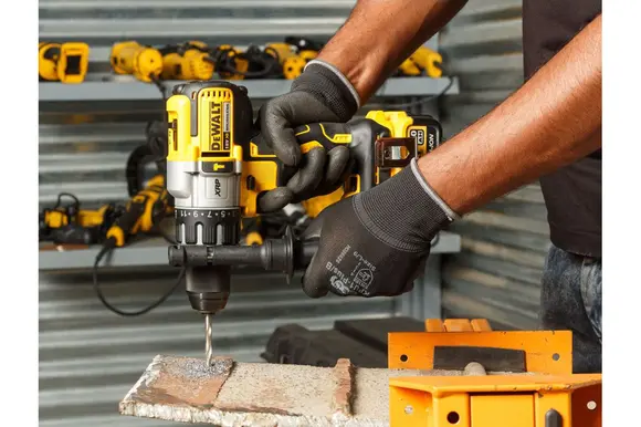 Ударная дрель-шуруповерт DEWALT DCD996X1, 18 В, 1 АКБ (9,0 Ач) и ЗУ, в кейсе TSTAK, 2250 об/мин, 38250 уд/мин