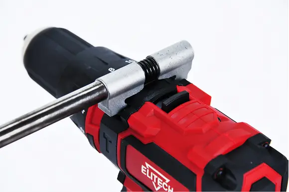 Бесщеточная ударная дрель-шуруповерт Elitech ДА 18УБЛ2, 2 АКБ (4,0 Ач), 191609